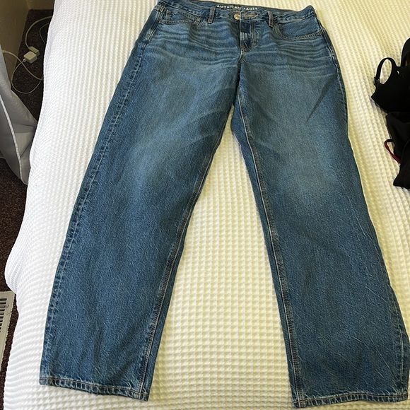 Jeans - Picture 2 of 3